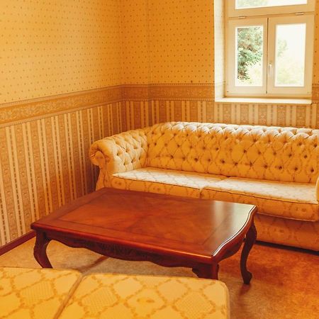 Hotel Memorial Terezín 外观 照片