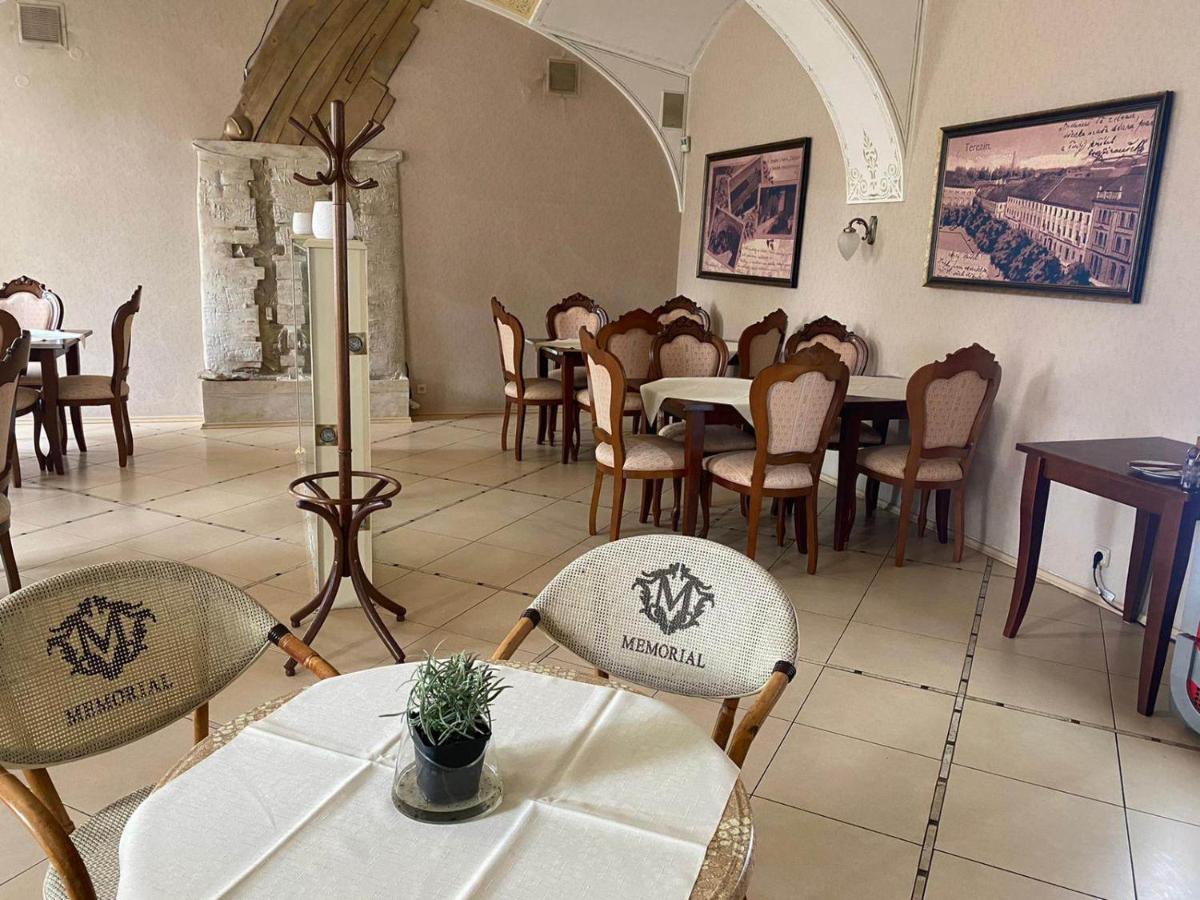 Hotel Memorial Terezín 外观 照片